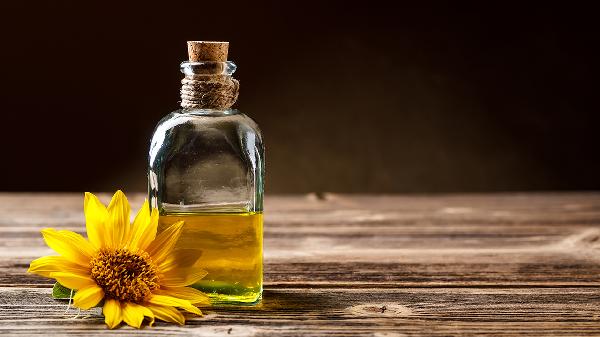Для чего полезны семена подсолнечника для женщин? Полный разбор питательной ценности, эффектов и правил употребления 123 2 Новости