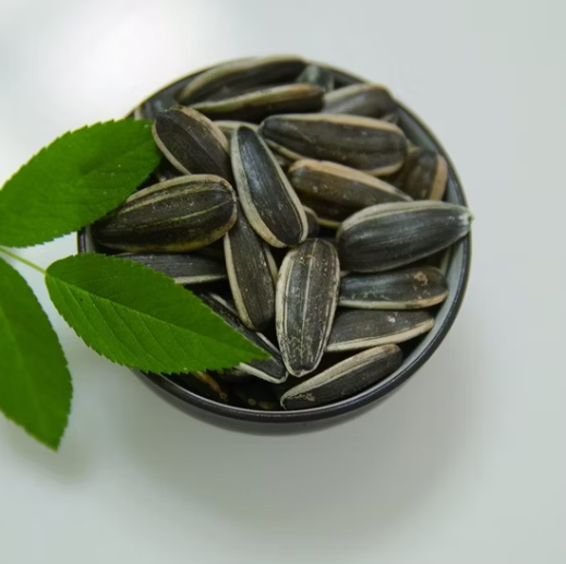 Сертифицированный по BRC китайский завод продаёт семечки подсолнечника T6 оптом 22 72 Подсолнечные семечки