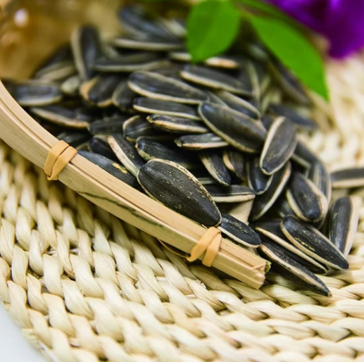 Семена подсолнечника 361 сорта “Джамбо”, урожай 2025 года, Болгария 33 17 Подсолнечные семечки