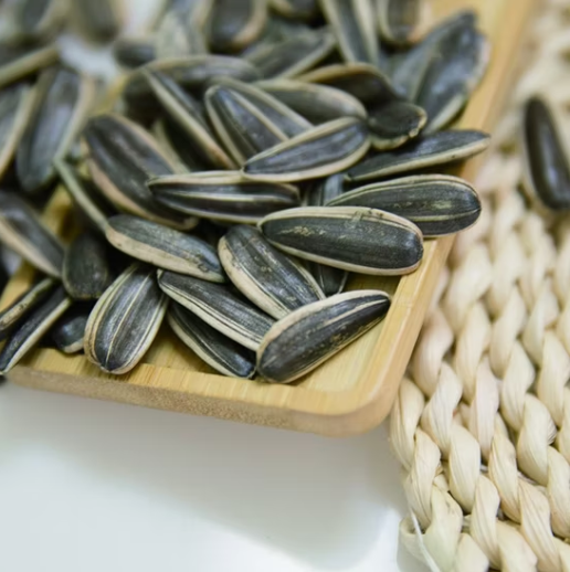 Искренне приглашаем агентов. Заводские низкие цены. Длинный тип семян подсолнечника 361 44 14 Подсолнечные семечки