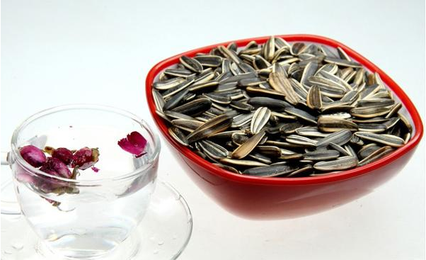 Польза и вред семечек подсолнечника: влияние на здоровье, противопоказания и нормы употребления 11 Новости